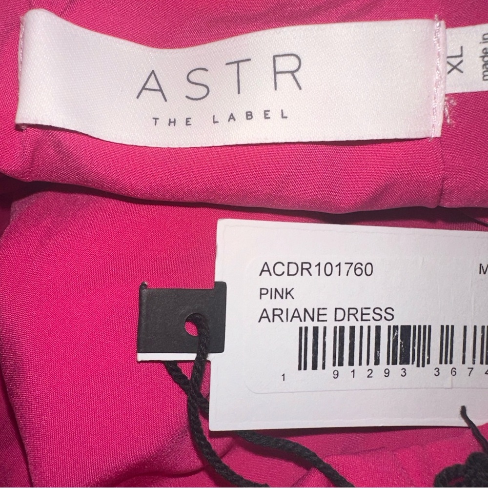 ASTR the Label Hot Pink Ariane Mini Dress Ruched Cut Out XL - Picture 7 of 8
